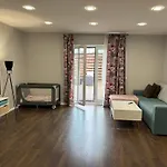 Apartment Lubja *